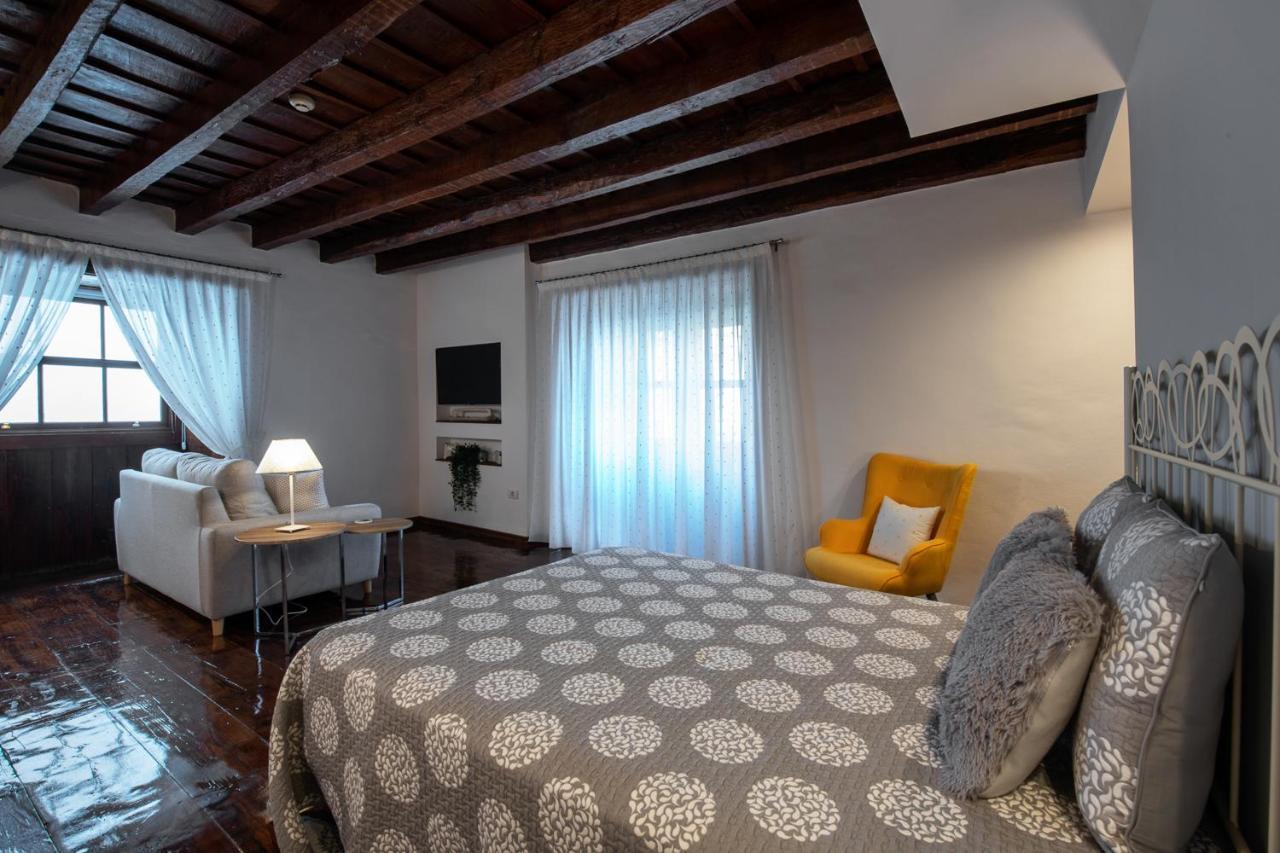 Suites Plaza Vandale Santa Cruz de la Palma  Esterno foto