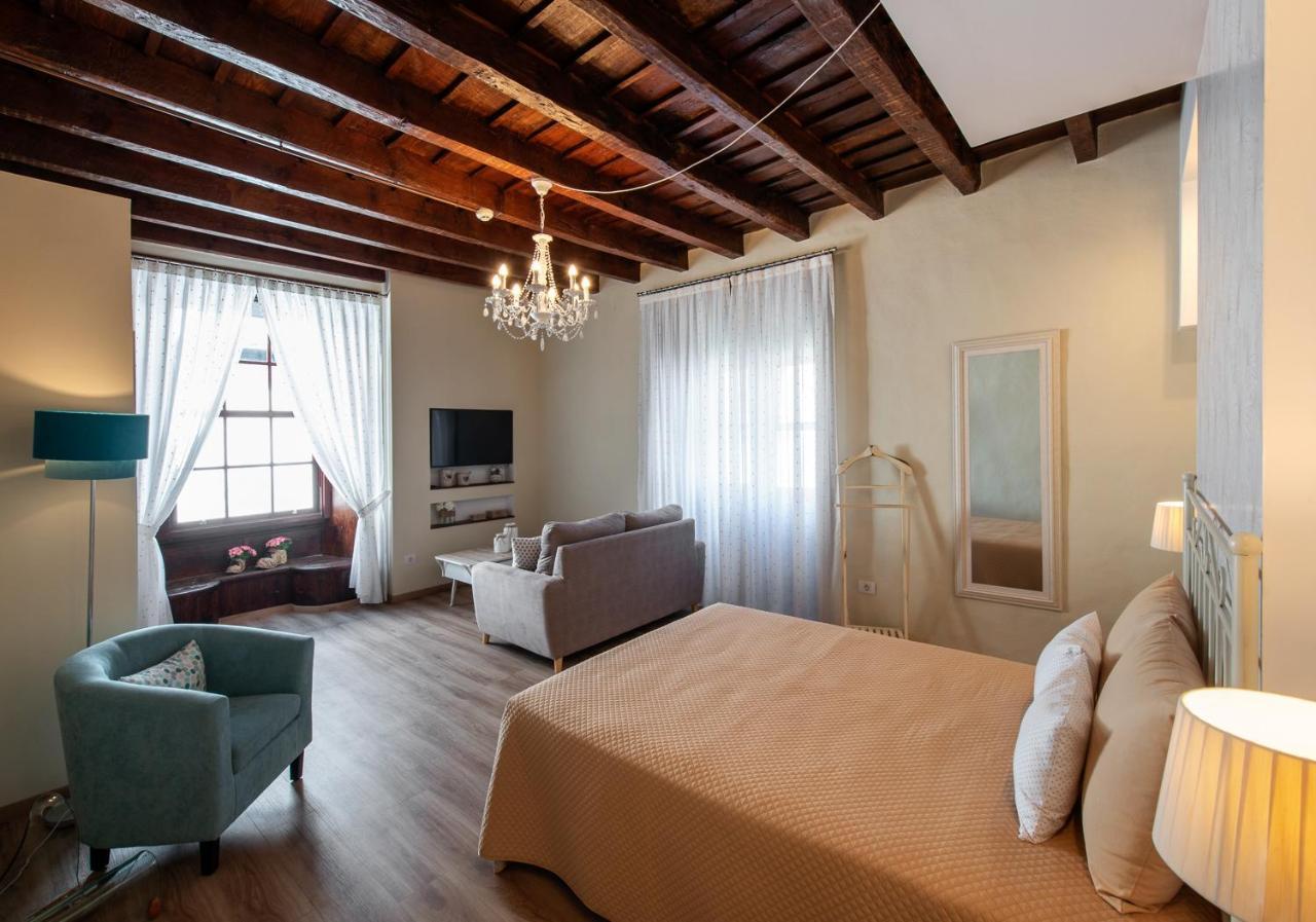 Suites Plaza Vandale Santa Cruz de la Palma  Esterno foto