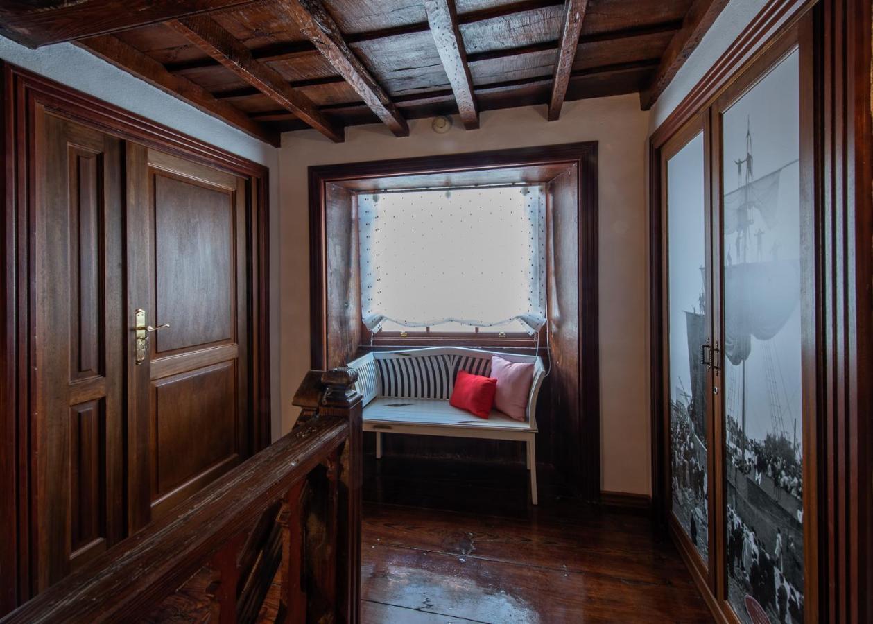 Suites Plaza Vandale Santa Cruz de la Palma  Esterno foto